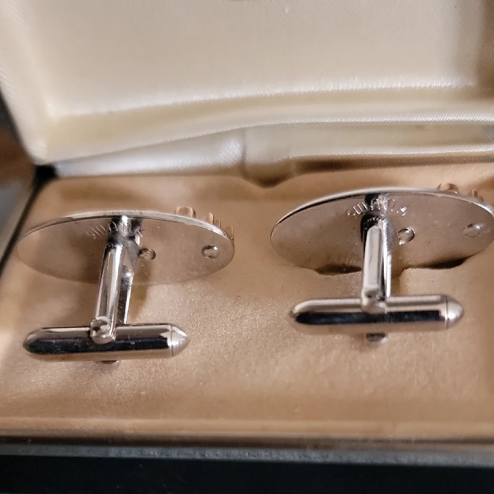 Vintage Swank Two-Tone Fleur de Lis Cuff Links
